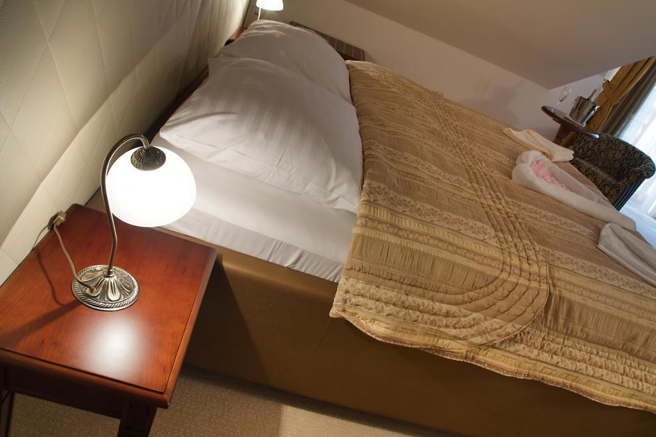 Hotel Gold Chotoviny Værelse billede