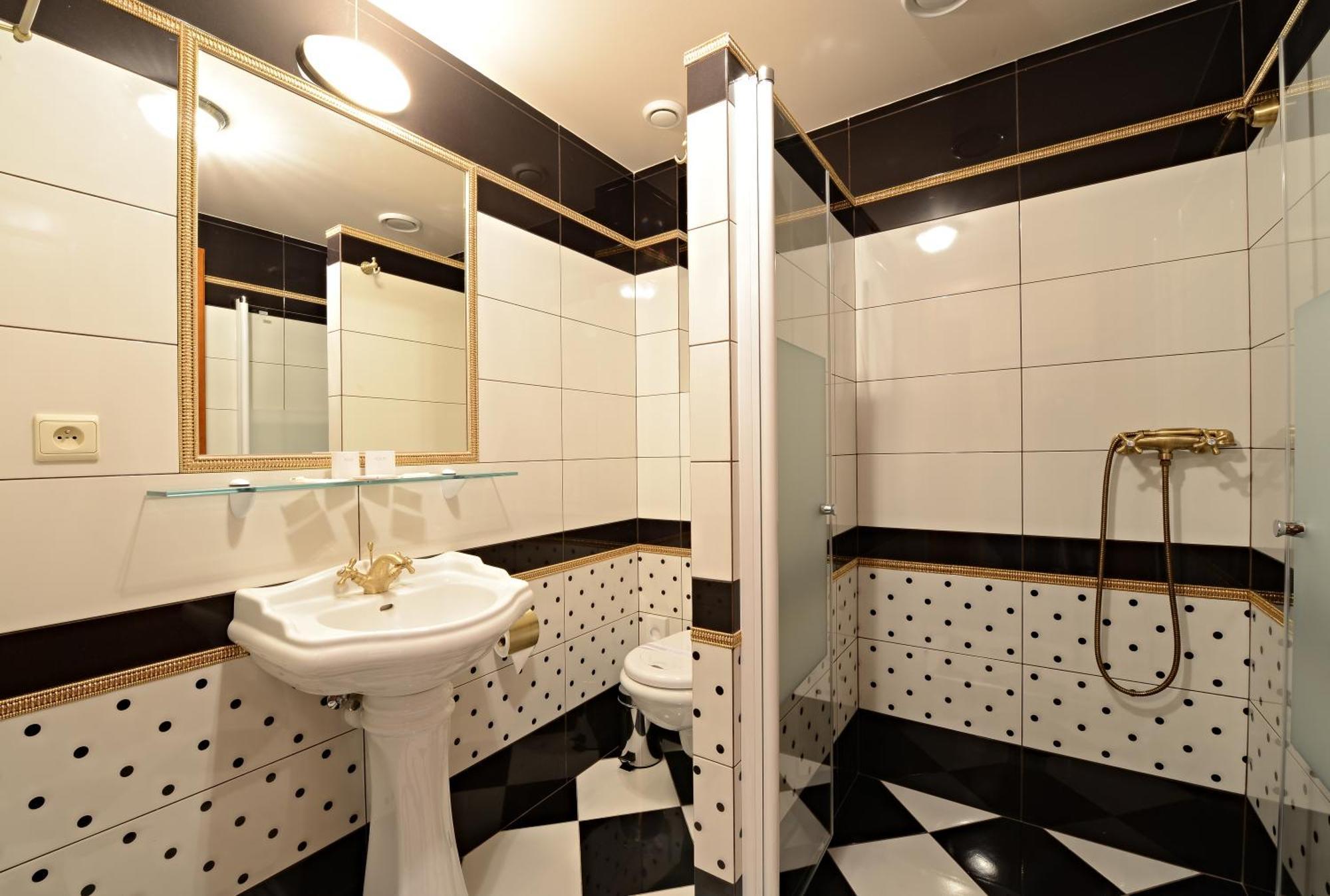 Hotel Gold Chotoviny Eksteriør billede